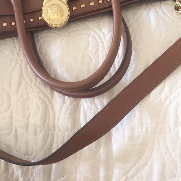 MK Hamilton - Picture 2 of 4